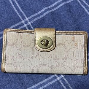 Gold and Cream Wallet with Turn Lock